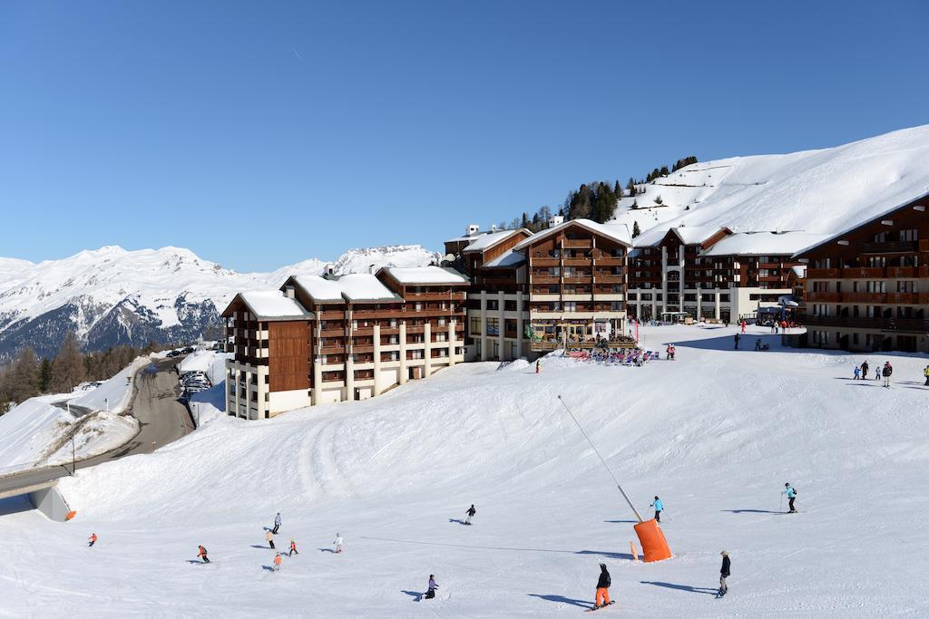 Residence Odalys Le Cervin La Plagne Bagian luar foto