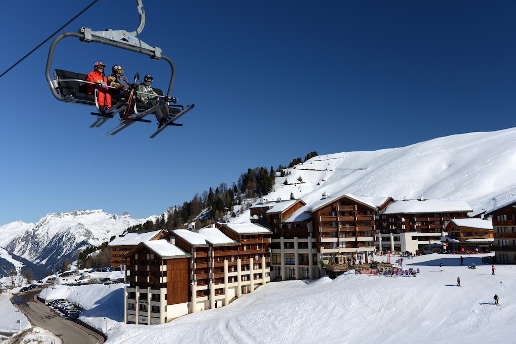 Residence Odalys Le Cervin La Plagne Bagian luar foto