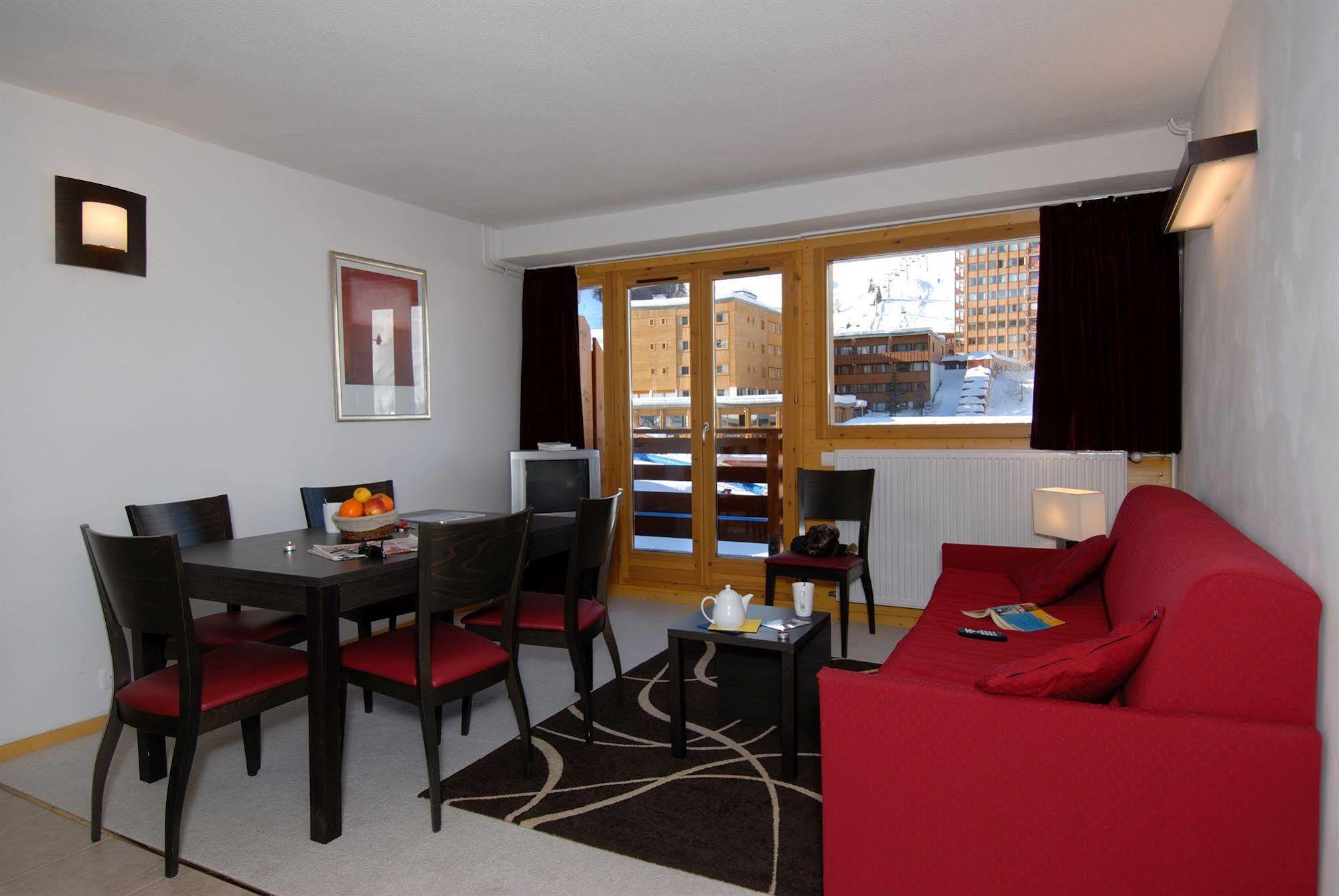Residence Odalys Le Cervin La Plagne Bagian luar foto